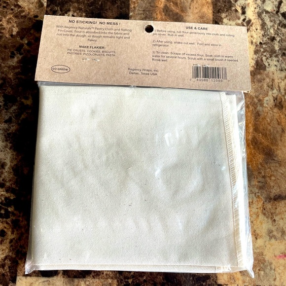 Pastry cloth and rolling pin cover set - Picture 2 of 2